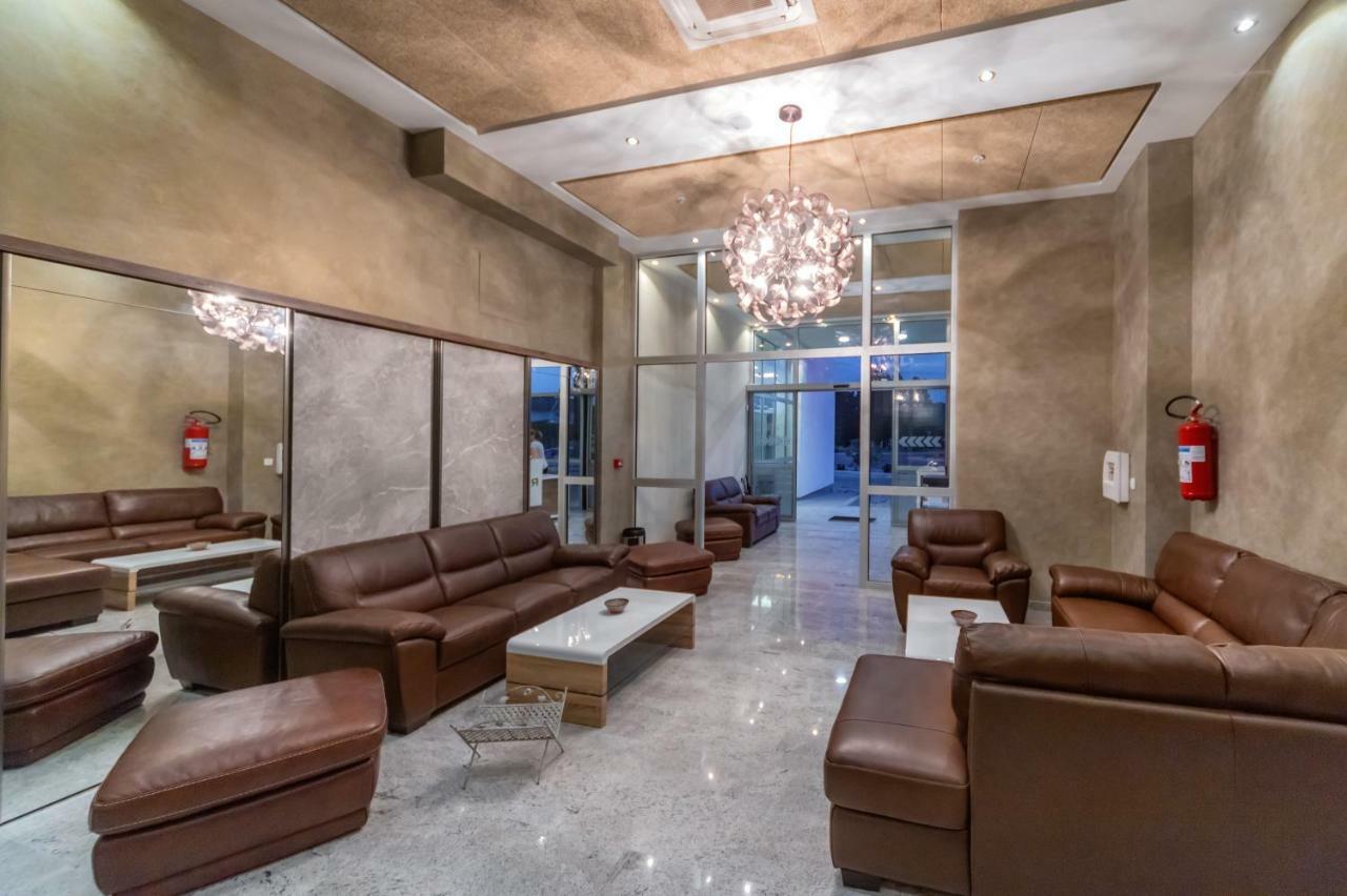 Hotel Franca Ulcinj Bagian luar foto